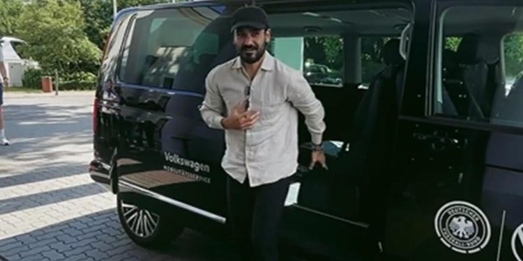 Son Dakika: İlkay Gündoğan sıhhat denetiminden geçti! Barcelona ile bugün imzalıyor savı…