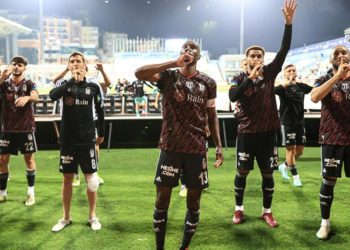 Son dakika transfer haberi: Beşiktaş’ta 5 futbolcu yolcu! Atiba 1 yıl daha kalmak istiyor