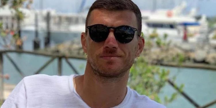 Son dakika transfer haberi: Fenerbahçe, Edin Dzeko için kesenin ağzını açtı! 2 yıllık mukavele için teklif edilen sayı…