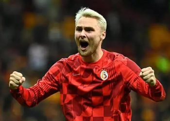 Son dakika transfer haberi: Victor Nelsson’dan Galatasaray’a ‘Bırakın gideyim’ resti