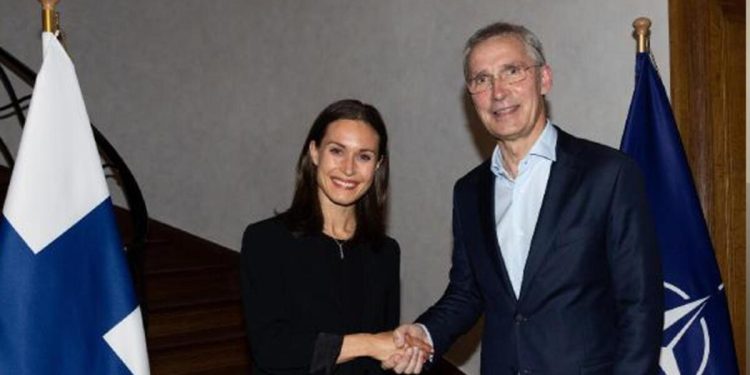 Stoltenberg, Finlandiya Başbakanı Marin ile görüştü