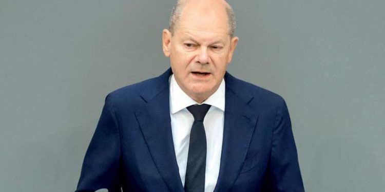 Temmuz tepesi öncesi Scholz’dan Türkiye’ye davet: İsveç’in NATO yolunu açın