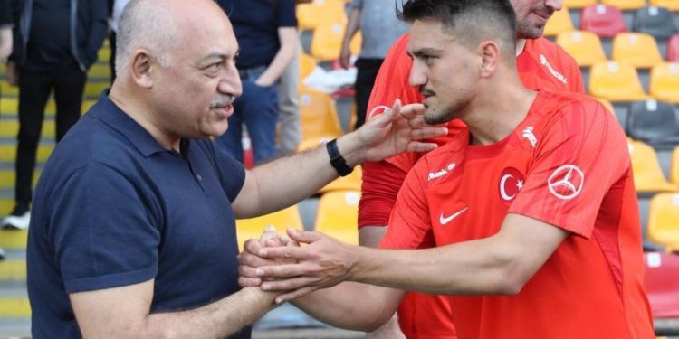 TFF Lideri Büyükekşi: Öldük öldük dirildik