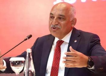 TFF Lideri Mehmet Büyükekşi açıkladı: Beşiktaş’ın talebi, VAR kayıtları, hakem performansları…