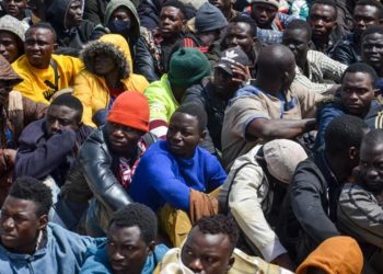 Tunus’ta son 24 saatte 792 göçmen kurtarıldı, 1 kişi öldü