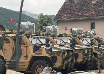 Türk komandoları Kuzey Mitroviça’da