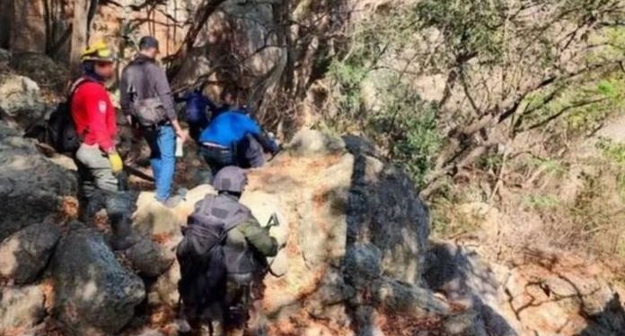 Uçurum Kenarında 45 Torba Dolusu Ceset Bulundu