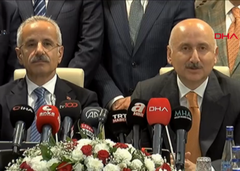 Ulaştırma Bakanlığı’nda evre teslim yapıldı