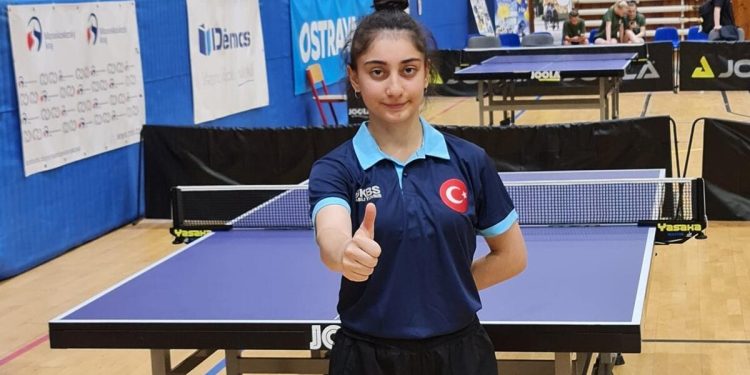 Ulusal para masa tenisçi Ebru Acer, Paris 2024 kotası aldı