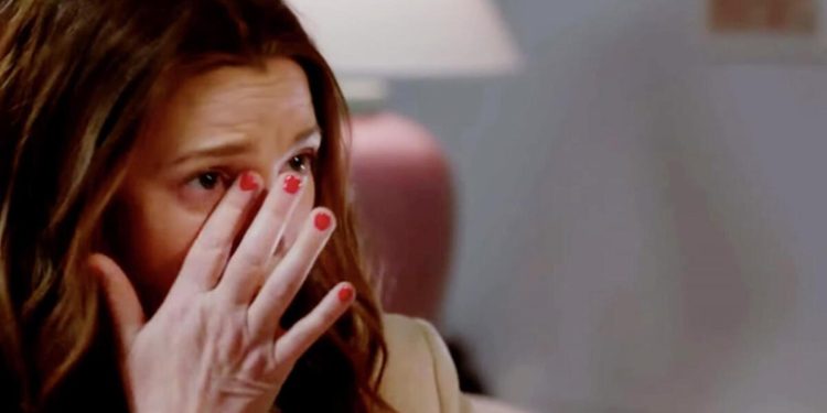 Ünlü oyuncunun kelamları olay oldu: ‘Ben annem ölsün demedim… Nasıl ağzıma yakıştırdınız bu sözleri!’