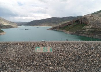 Van Gölü Havzası’nda yağış ölçüsü düştü, barajlar kısıntılı sulama sürecine girecek