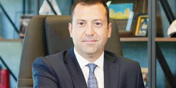 Yeni eserleri memleketler arası fuarda sergileyecek