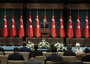 Yeni Savunma Bakanı kim oldu?