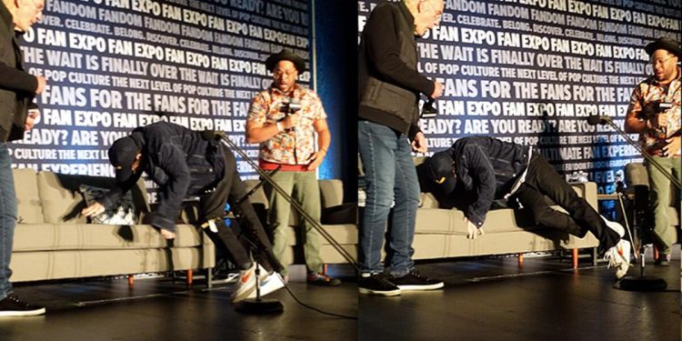 Yıldız oyuncu yıllardır Parkinson hastalığının pençesinde… Endişe dolu anlar: Sahneye çıkarken bir anda yere kapaklandı!