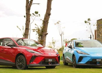 ‘Yılın elektriklisi’ gelmeden satıldı! 577 km menzile sahip MG4 iki farklı versiyonla satışa çıktı