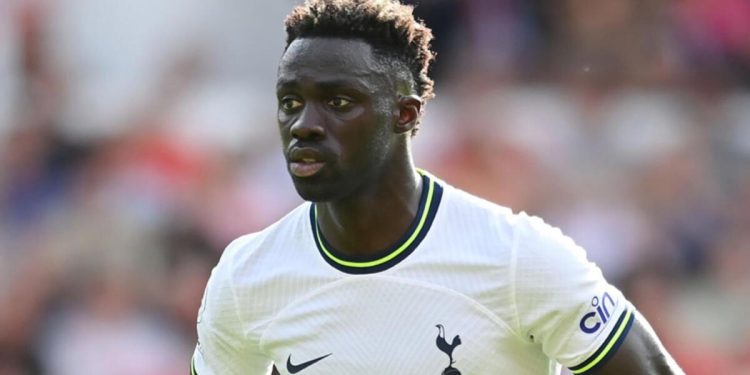 4 günde 9 uçuş yapan Erden Timur, Halil’den sonra Davinson Sanchez’i de bitirecek