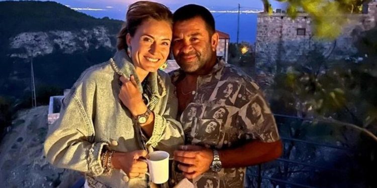 8 yıllık evlilik 15 dakikada bitti… Ceyda Düvenci ile Bülent Şakrak boşandı