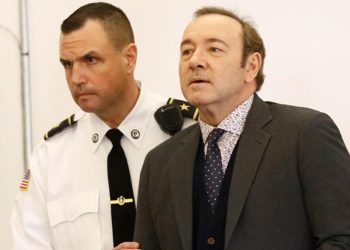 9 cinsel taciz suçlamasıyla suçlanıyordu! Ünlü aktörle ilgili karar açıklandı