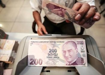 Depremzedelere 500 bin lira hibe ve faizsiz kredi
