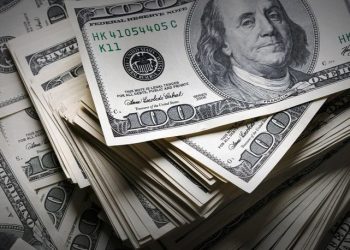 Dolar/TL’de rekor üstüne rekor