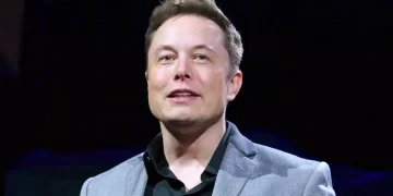 Elon Musk bu seferde Twitter’a geçici kullanım sınırı getirdi