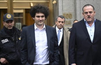 Kripto para borsası FTX’ten eski CEO ve ortaklarına 1 milyar dolarlık tazminat davası