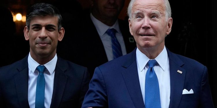 ABD Lideri Biden, İngiltere başbakanı Rishi Sunak ile bir ortaya geldi