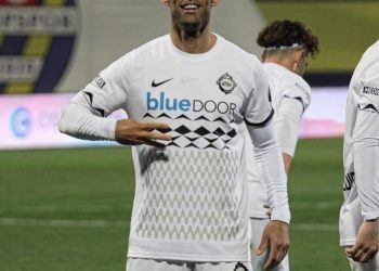 Altay’da bir yabancı kaldı