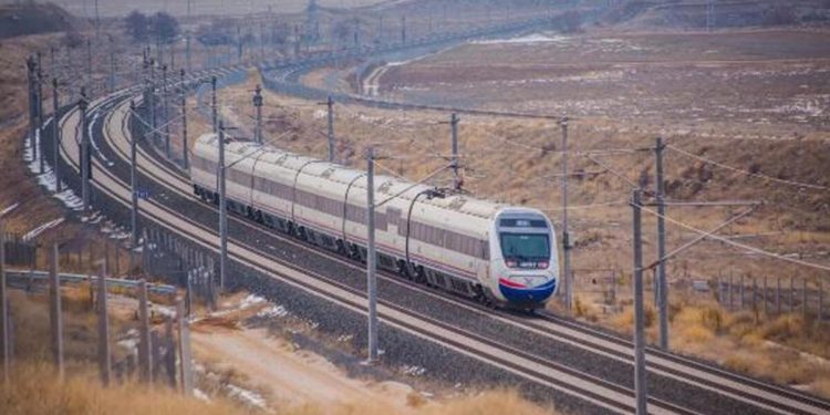 Ankara-Sivas süratli treninde seferler artacak