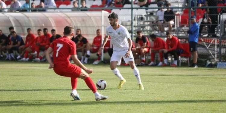 Antalyaspor hazırlık maçında Alanyaspor’u 2-1 yendi