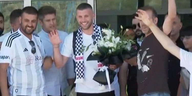 Ante Rebic, Beşiktaş için İstanbul’a geldi! Transferin maliyeti…