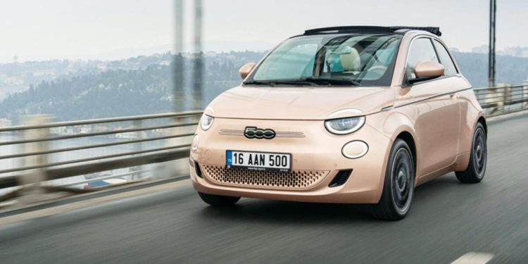 Ayda 30 bin TL’ye araba aboneliği