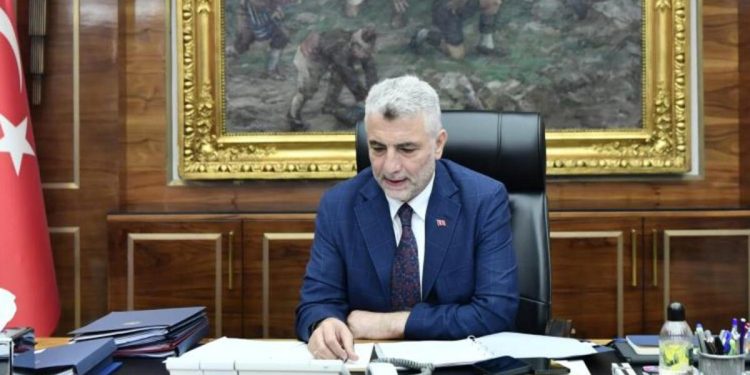 Bakan Bolat Ukraynalı bakanla görüştü