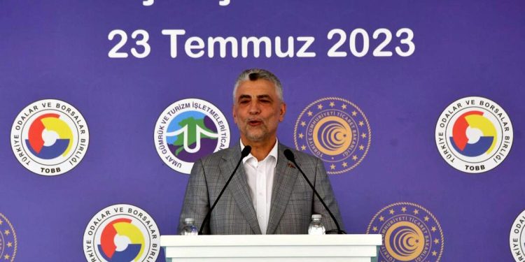 Bakan Bolat’tan ihracat iletisi: Gümrük kapılarımızın altyapısı değerli