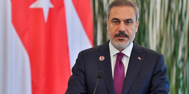 Bakan Fidan Jakarta’dan duyurdu: Dünyayı FETÖ’ye dar etmeye devam edeceğiz