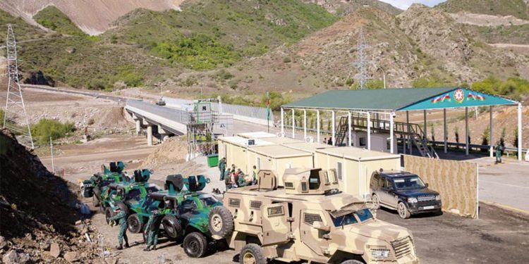 Bakü, Moskova’yı suçladı: Mutabakata uyulmuyor