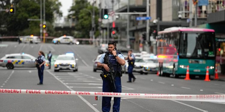 Bayanlar Dünya Kupası öncesi silahlı akın: 2 meyyit, 6 yaralı