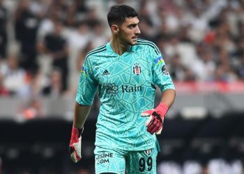 Beşiktaş, Emre Alim’in Fatih Karagümrük’e kiraladı!