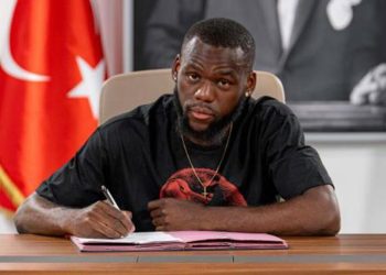 Beşiktaş’ın yeni transferi Onana: Gelmeden Aboubakar ile görüştüm