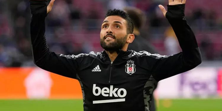 Beşiktaş’ta Umut Meraş idmanı tamamlayamadı