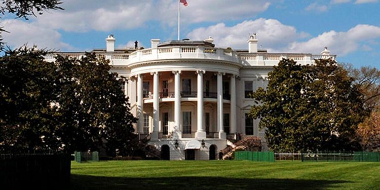 Beyaz Saray’ı ayağa kaldıran toz…