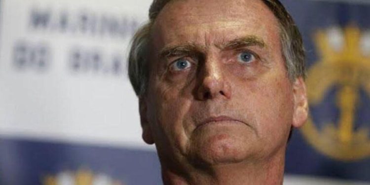 Bolsonaro 2030 yılına kadar siyasetten men edildi