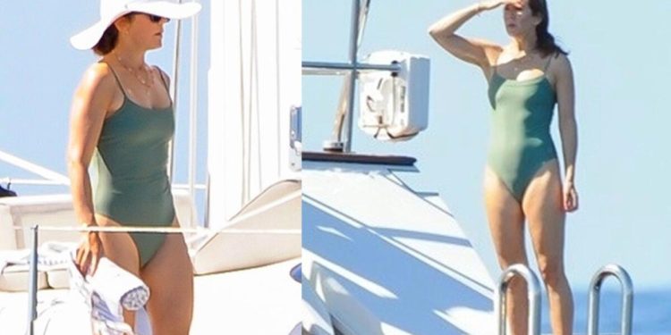 Bu ünlü ‘tatilci’ başkalarına benzemiyor: Fotoğrafçılara fazla mesai yaptırdı