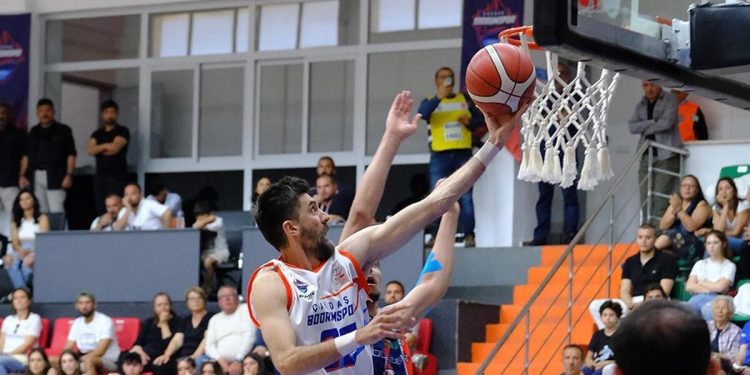 Çağdaş Bodrum’da kaptan Erkan’la yola devam