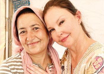 Çok özel konuk: Ashley Judd sarsıntı bölgesinde