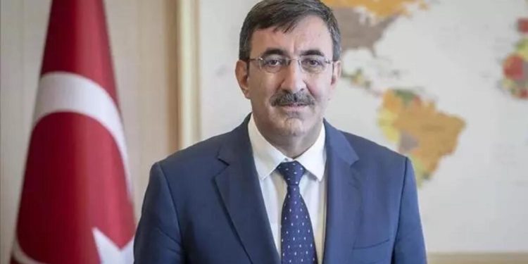 Cumhurbaşkanı Yardımcısı Yılmaz’dan büyüme bildirisi