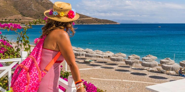 Dengiz: 6 ayda 350 bin yabancı turist geldi