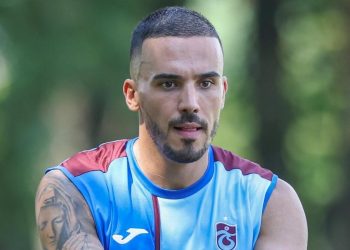 Dimitrios Kourbelis, Trabzonspor ile birinci idmanına çıktı