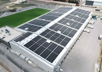 Dört kentte depo çatılarına GES yatırımı