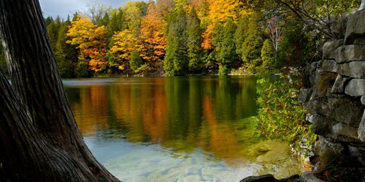Dünya üzerinde bir örneği daha yok… Bu göl insanlığın kara kutusu